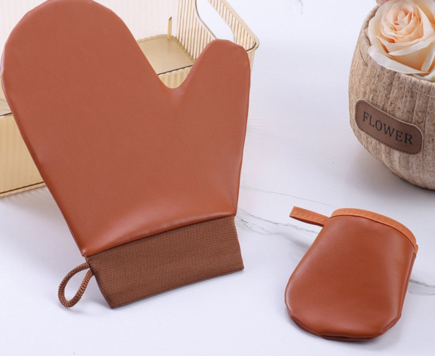Leather application gloves